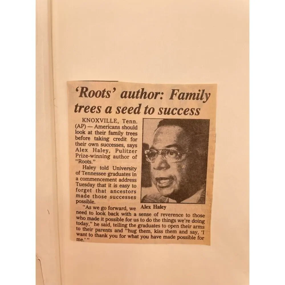 Vintage ROOTS by Alex Haley 1976 Hardback Book Dust Jacket First Print